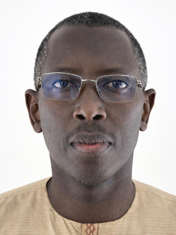 Portrait de Papa Oumar Diop, gérant d'Adji Makka